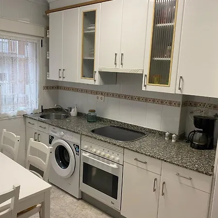 Les Xanes De Candas Appartement Gijón